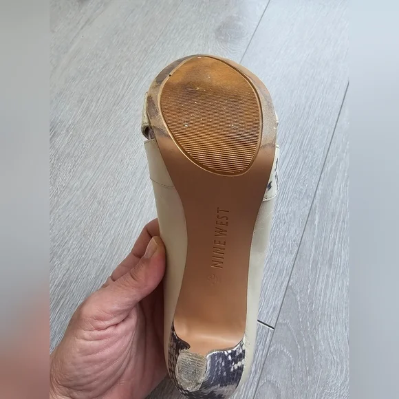 Nine West Snakeskin Leather Peep Hole Heels Pumps Stilettos - Picture 10 of 16